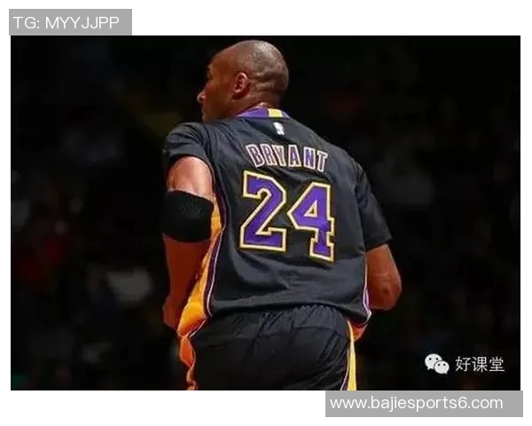 足球运动员退役后的新生活与职业转型探索之路